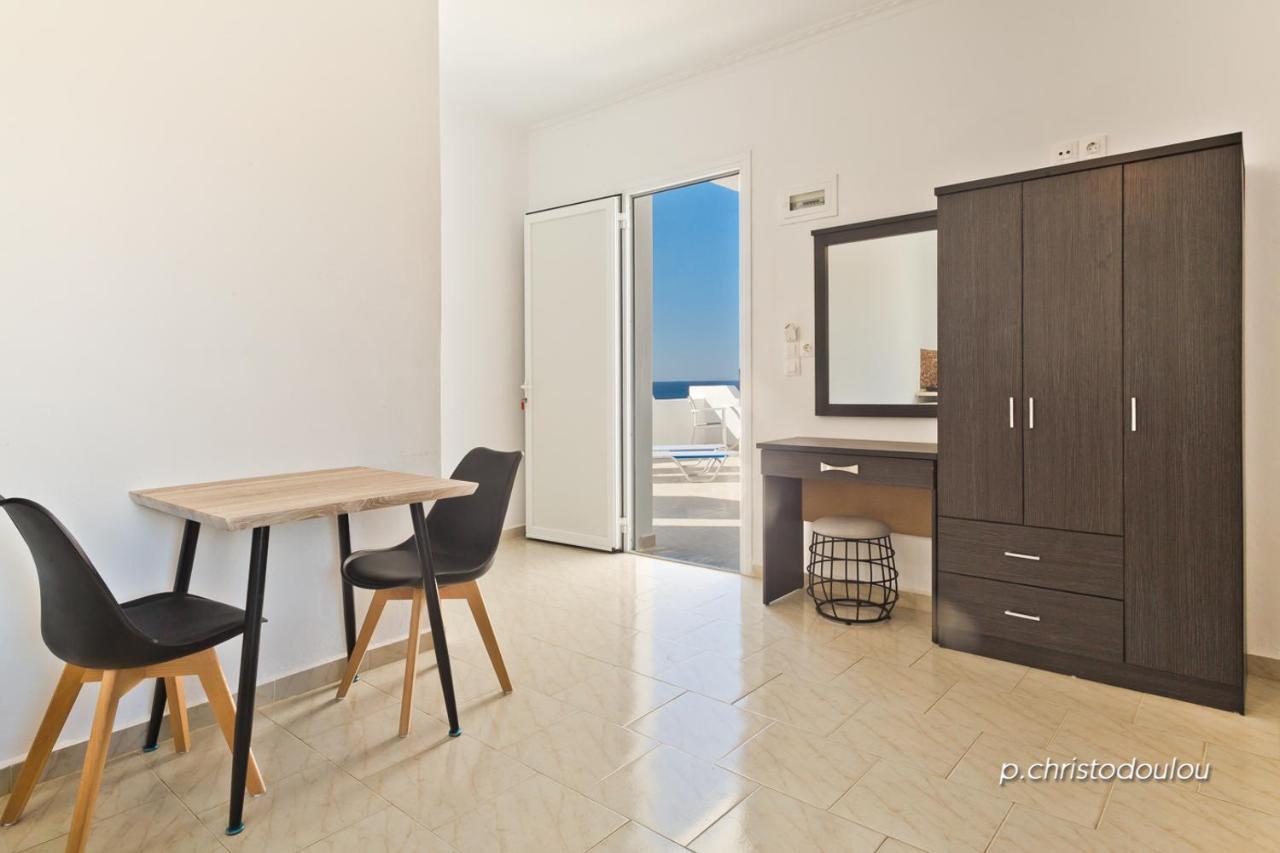 Albatros Studios & Apartments Lefkos  Dış mekan fotoğraf