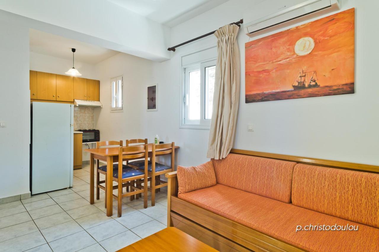 Albatros Studios & Apartments Lefkos  Dış mekan fotoğraf
